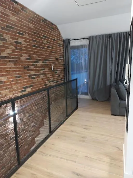 Apartamento Apartament Z Duzym Tarasem Cracovia